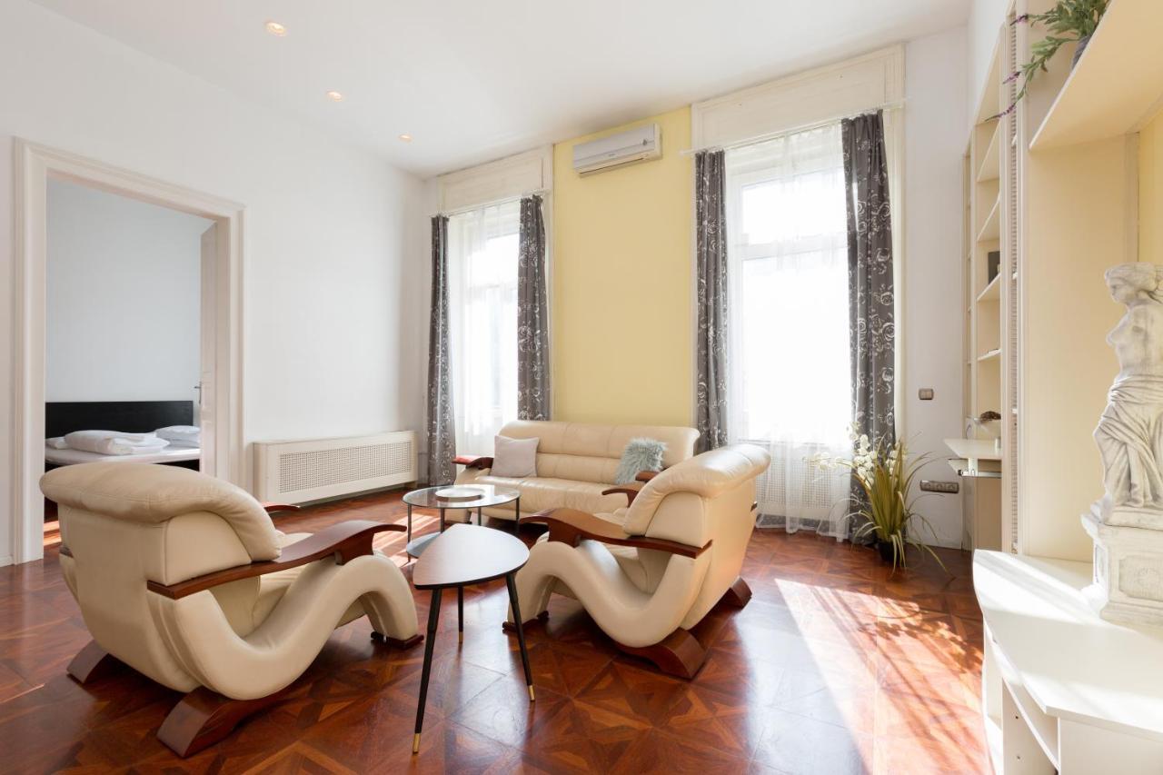 Luxury Central Apartment Budapest Esterno foto